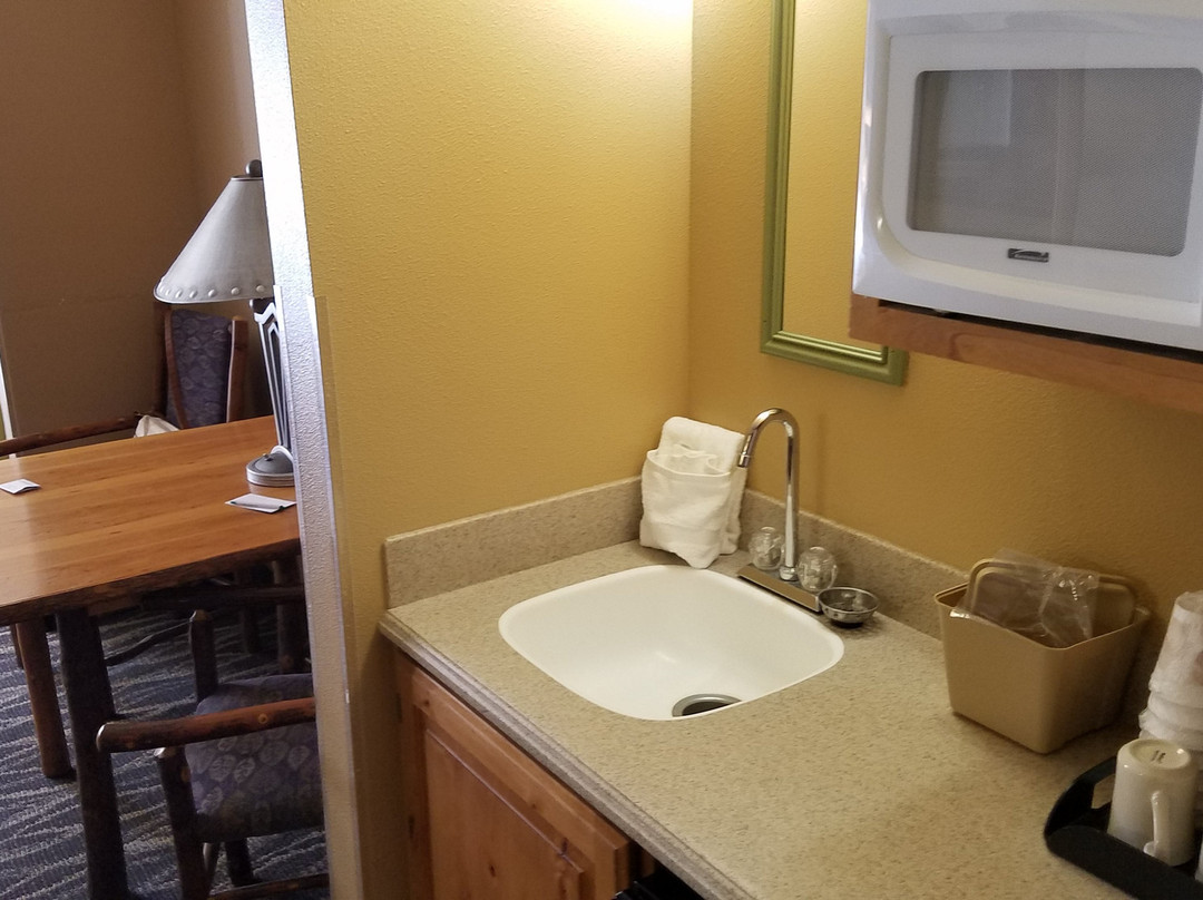 Bitterroot River Inn & Conference Center主图