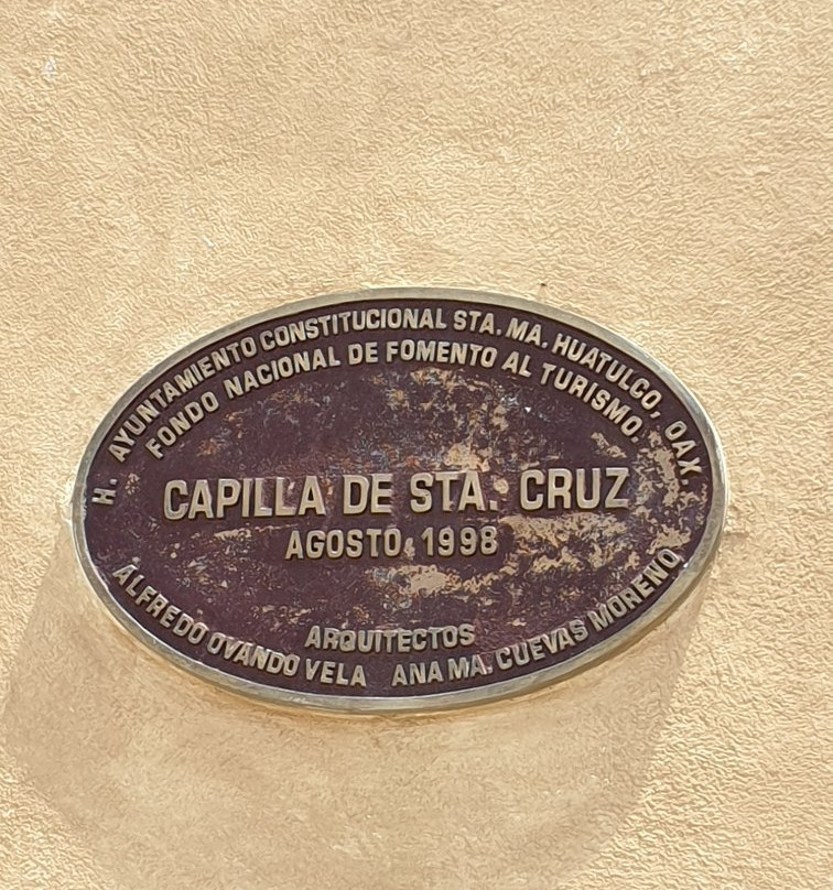 Capilla de Santa Cruz景点图片
