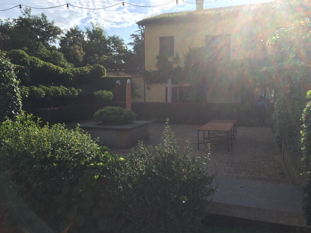 卡萨利圣布里吉达酒店主图