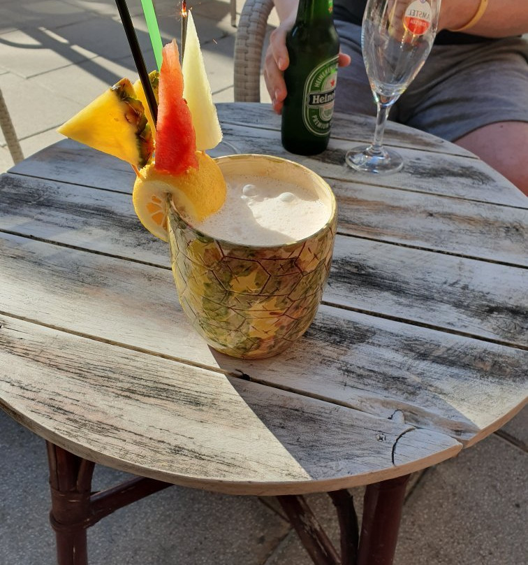 Aloha Cocktail Bar景点图片