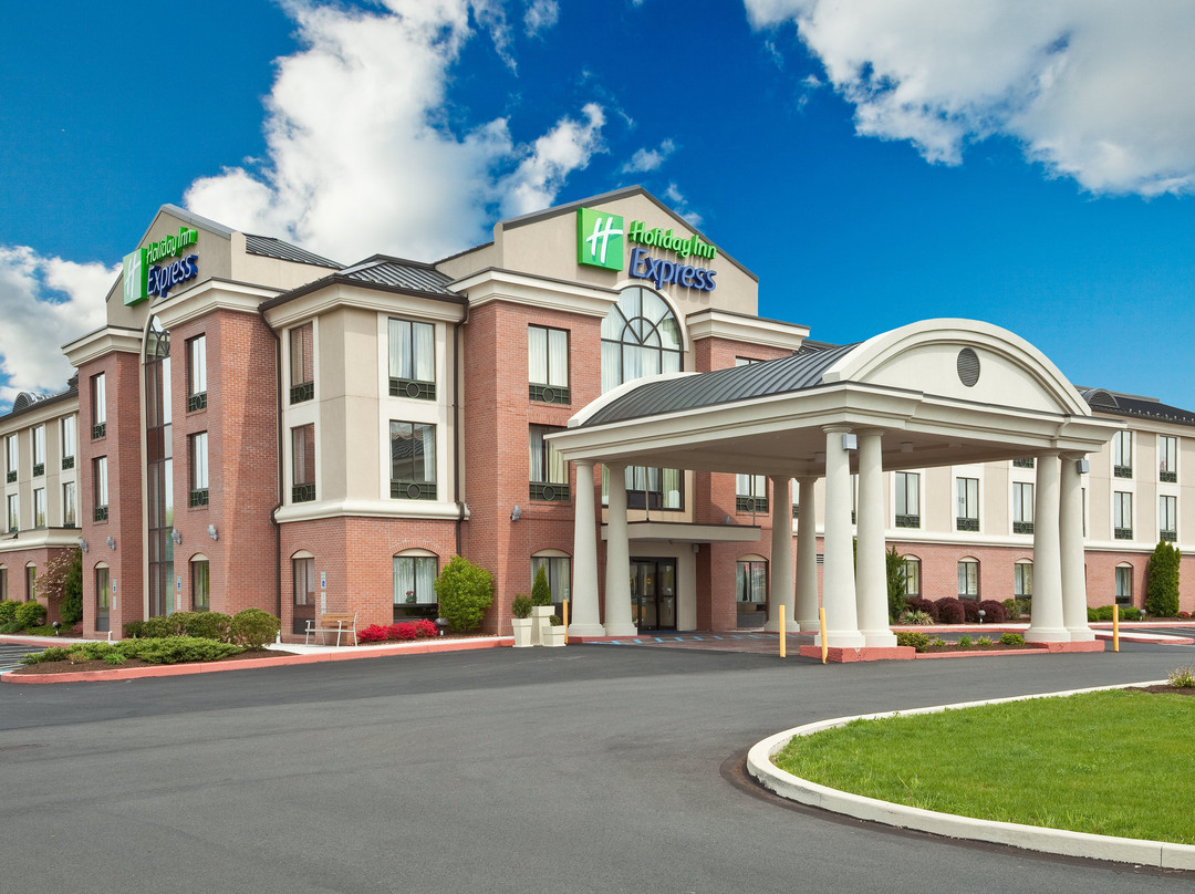 Holiday Inn Express & Suites Quakertown by IHG主图