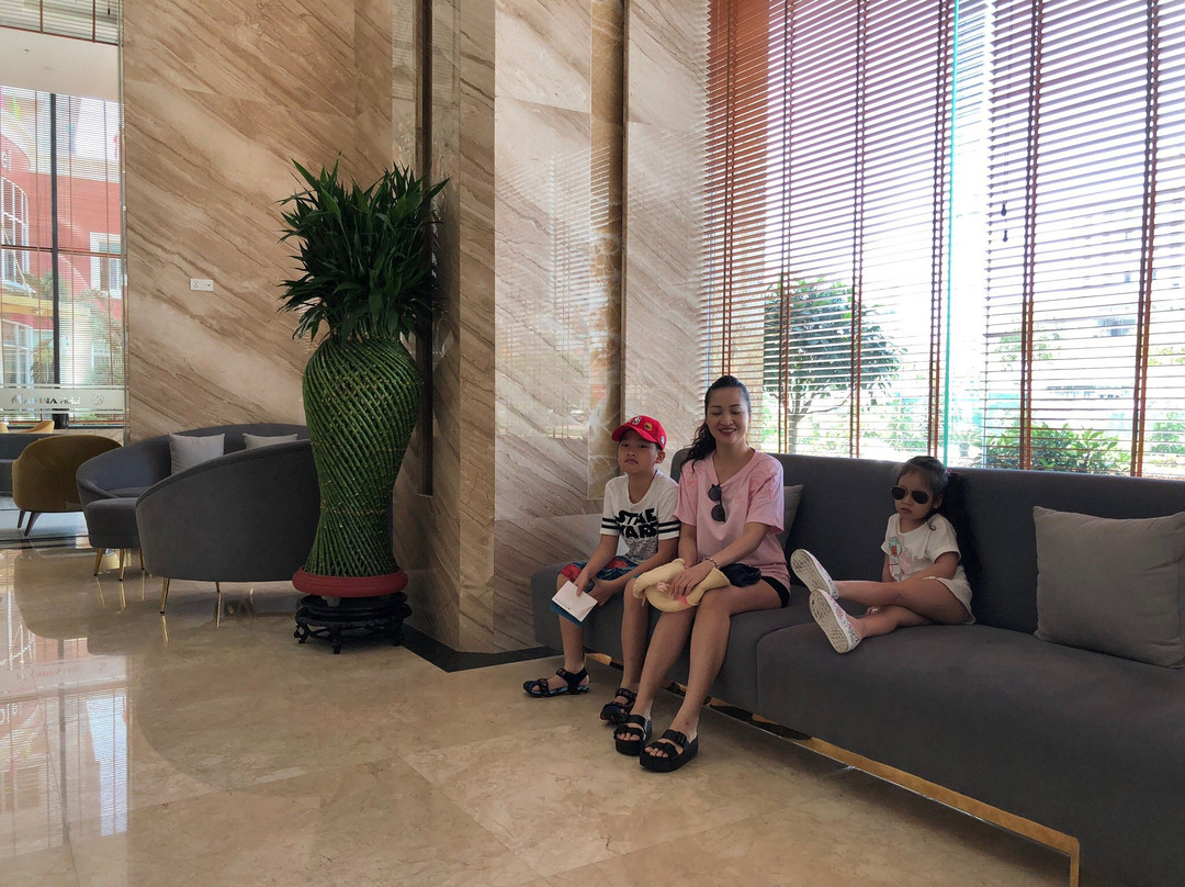 Marina Hotel主图