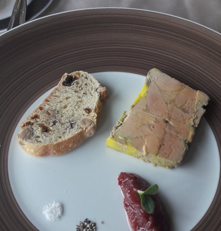 Aux Comtes de Chiny主图