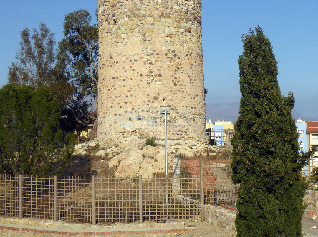 Torre de Santa Isabel-穆尔西亚马萨龙港必去景点
