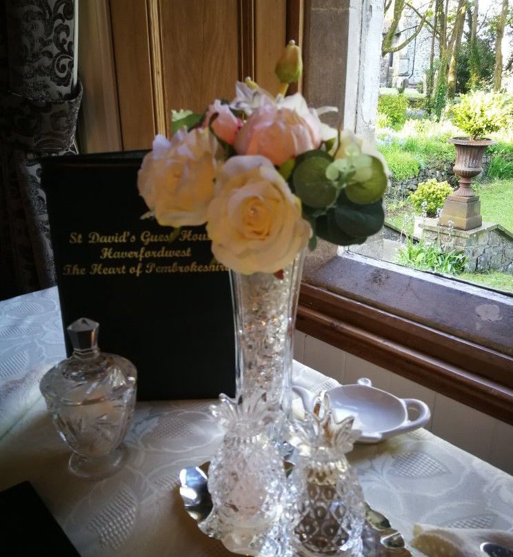 St. David's Guest House主图