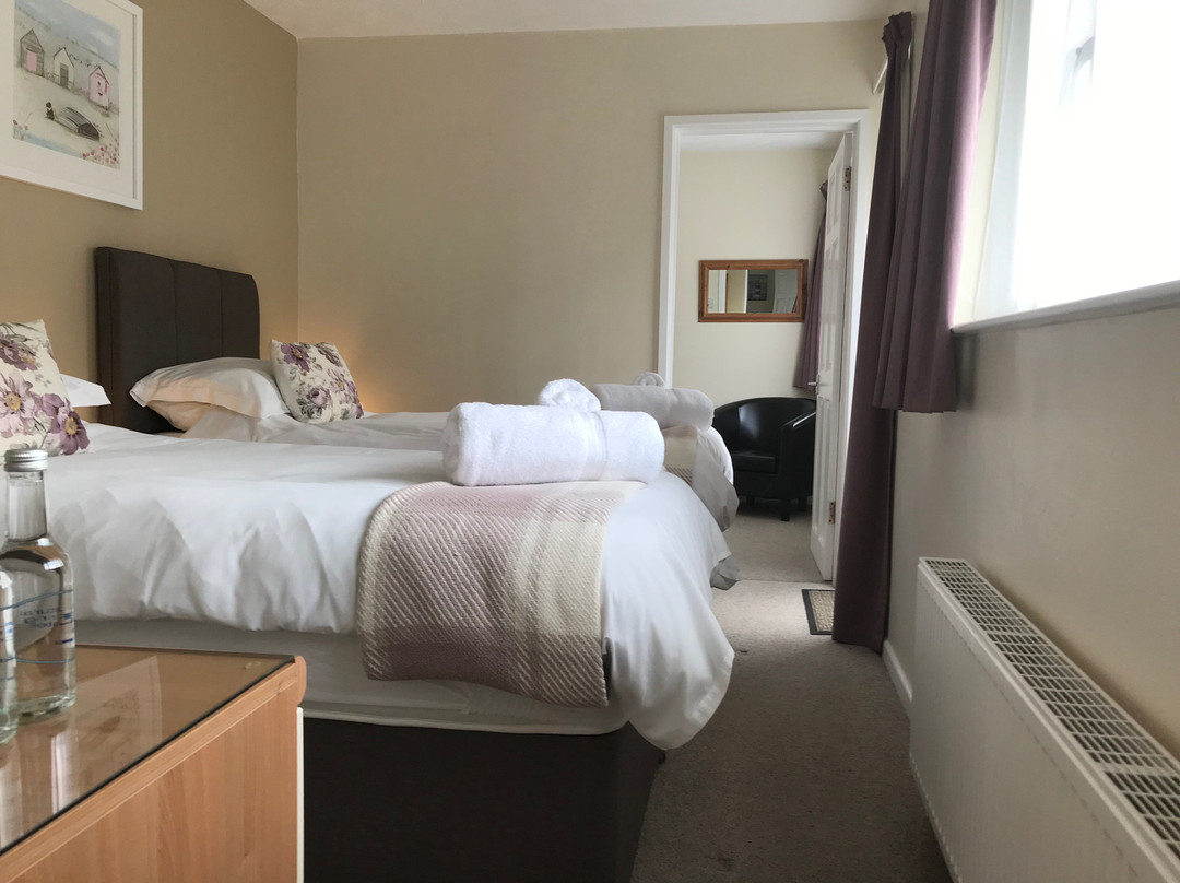 Lower Meadows House主图