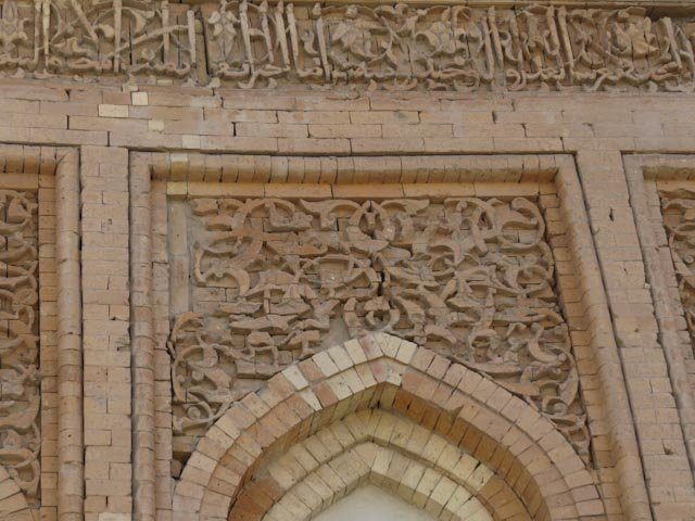 Il Arslan Mausoleum-昆亚乌尔根奇必去景点
