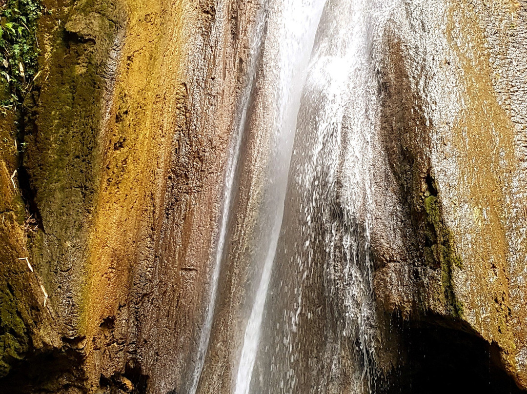 Tad Mok Waterfall-Muang Ngoi Neua必去景点