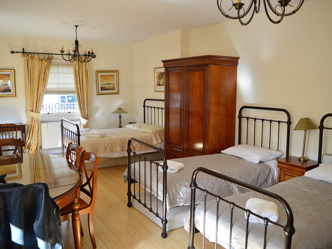 Goodenough Guesthouse主图