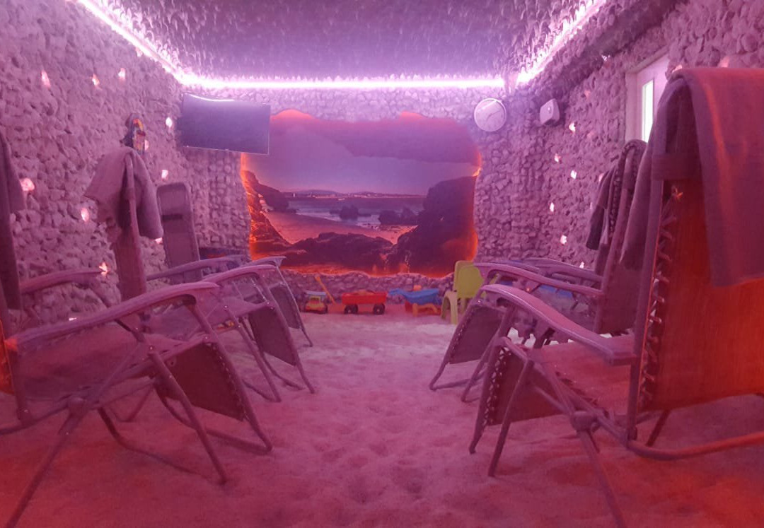 Eternity Salt Cave景点图片