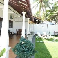 Ashen's Beach House主图