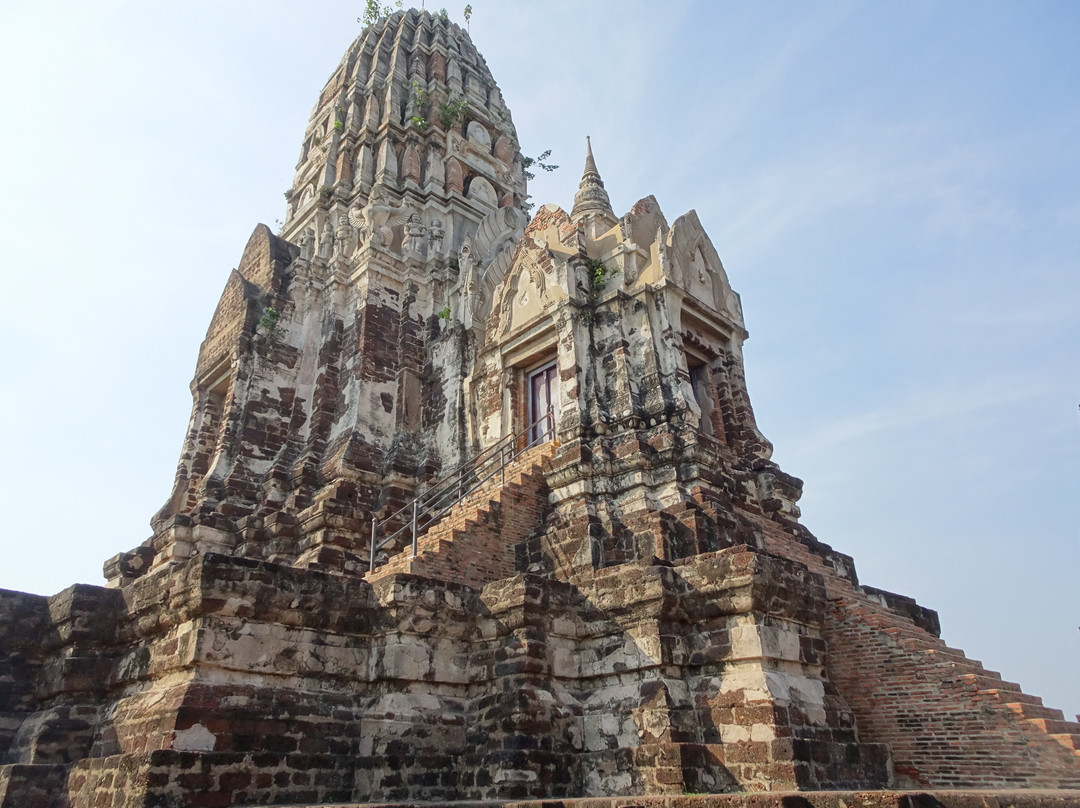 Wat Ratchaburana (Temple of the Royal Restoration)景点图片