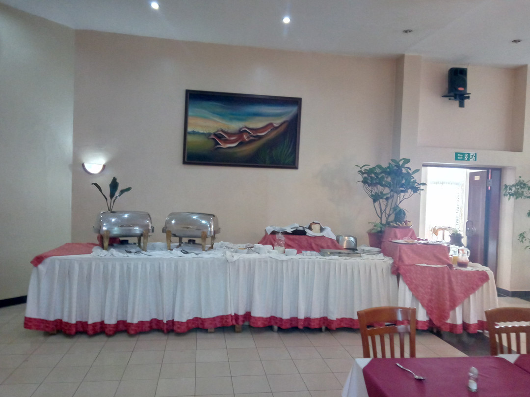 Beausejour Hotel主图