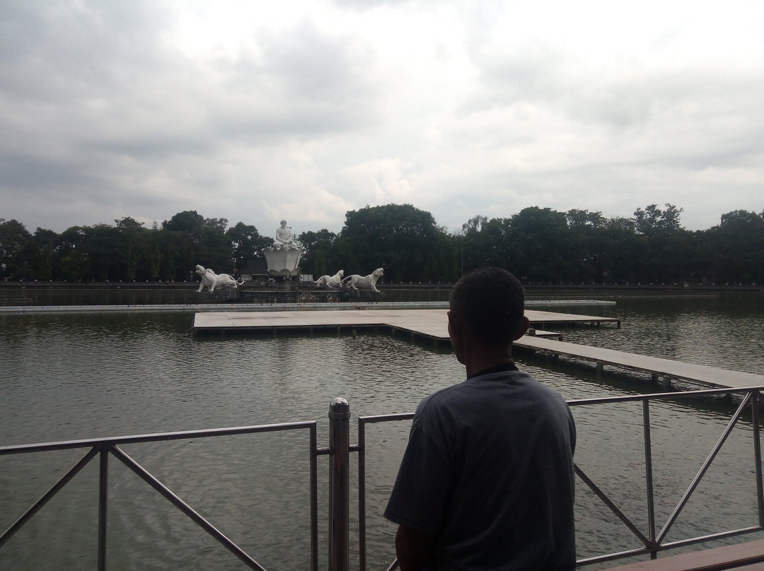 Sri Baduga Fountain Park-Purwakarta必去景点
