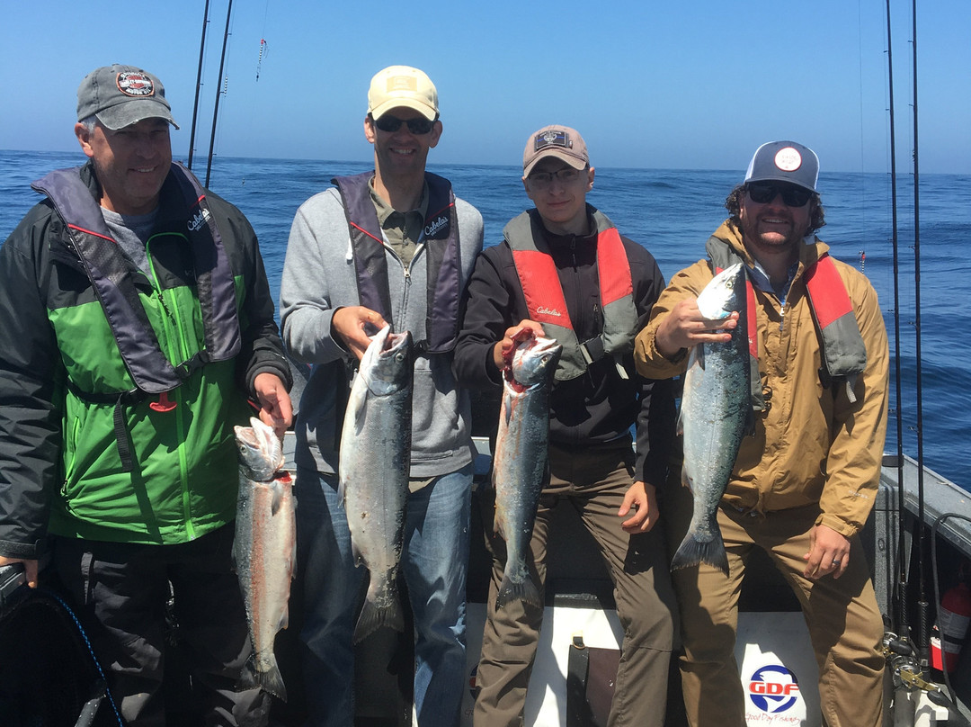 Pastime Fishing Adventures-Depoe Bay必去景点