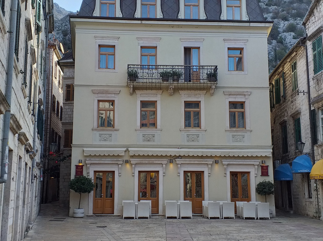 Hotel Vardar Kotor主图