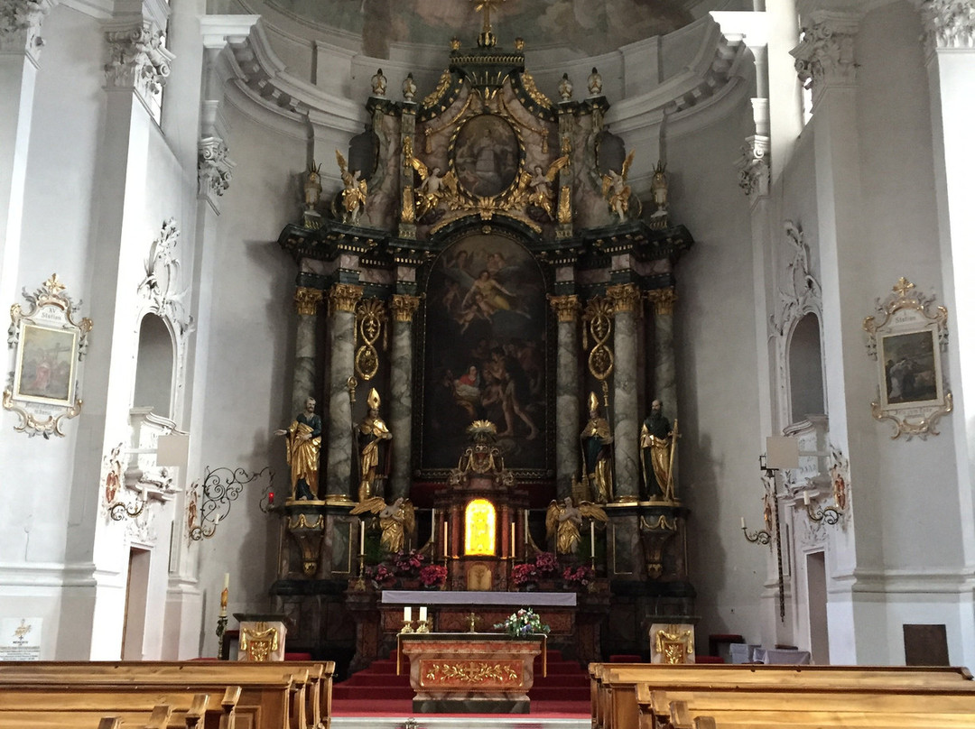 Pfarrkirche St. Alban景点图片
