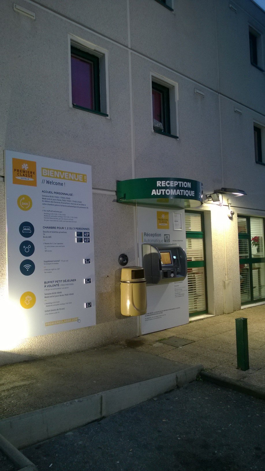 Premiere Classe Annemasse - Ville-La-Grand-浴室