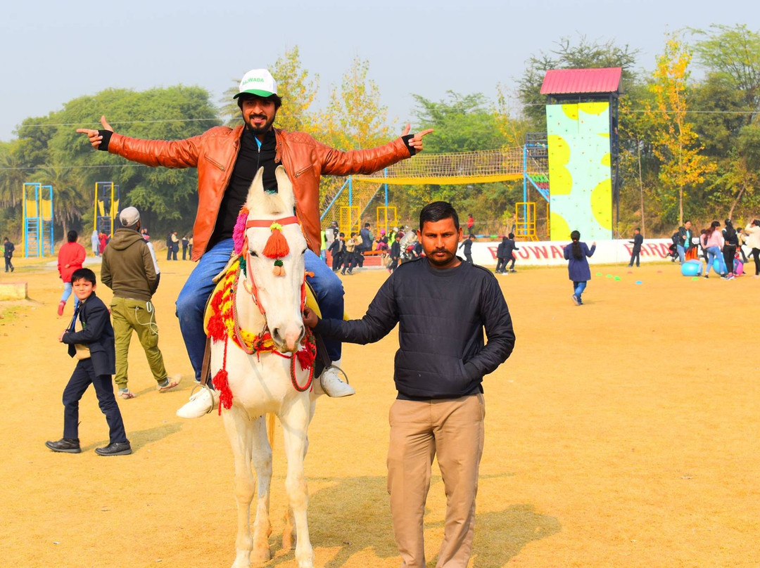 Rajwada Farms-法里达巴德必去景点