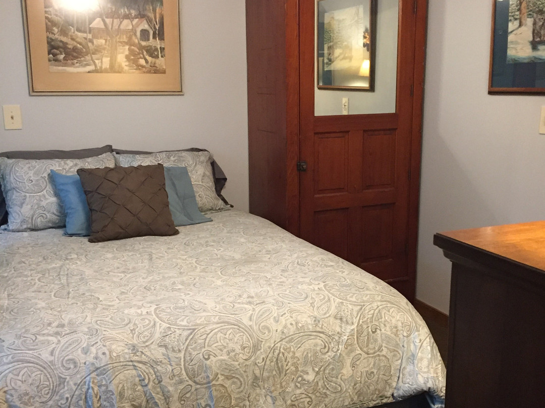 Shady Acres Bed and Breakfast主图