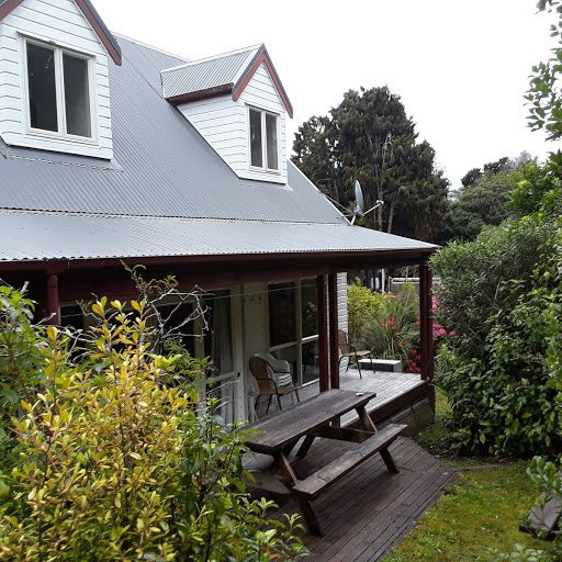 Rakiura Lodge