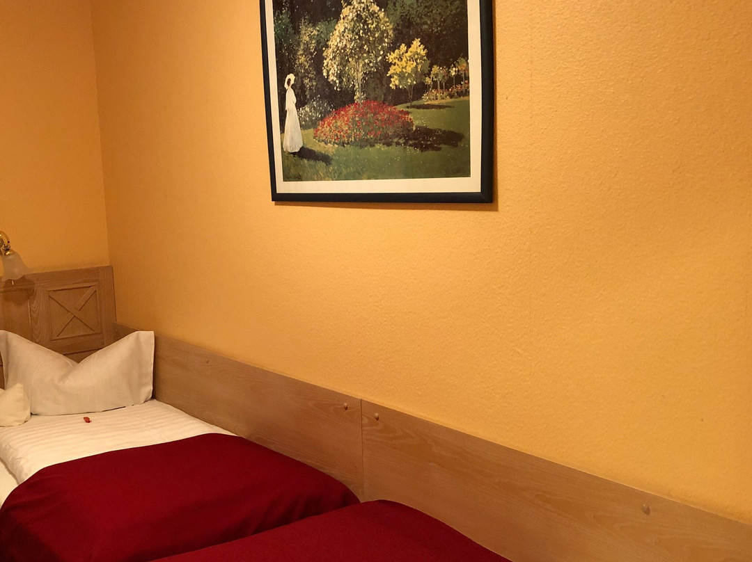 阿彻特灵登酒店主图