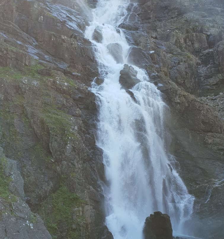 Stigfossen Waterfall-安道尔尼斯必去景点