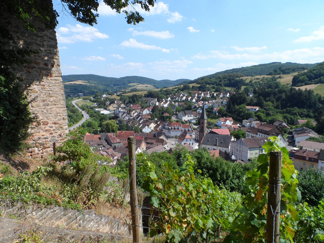 Burg Neu-Wolfstein景点图片