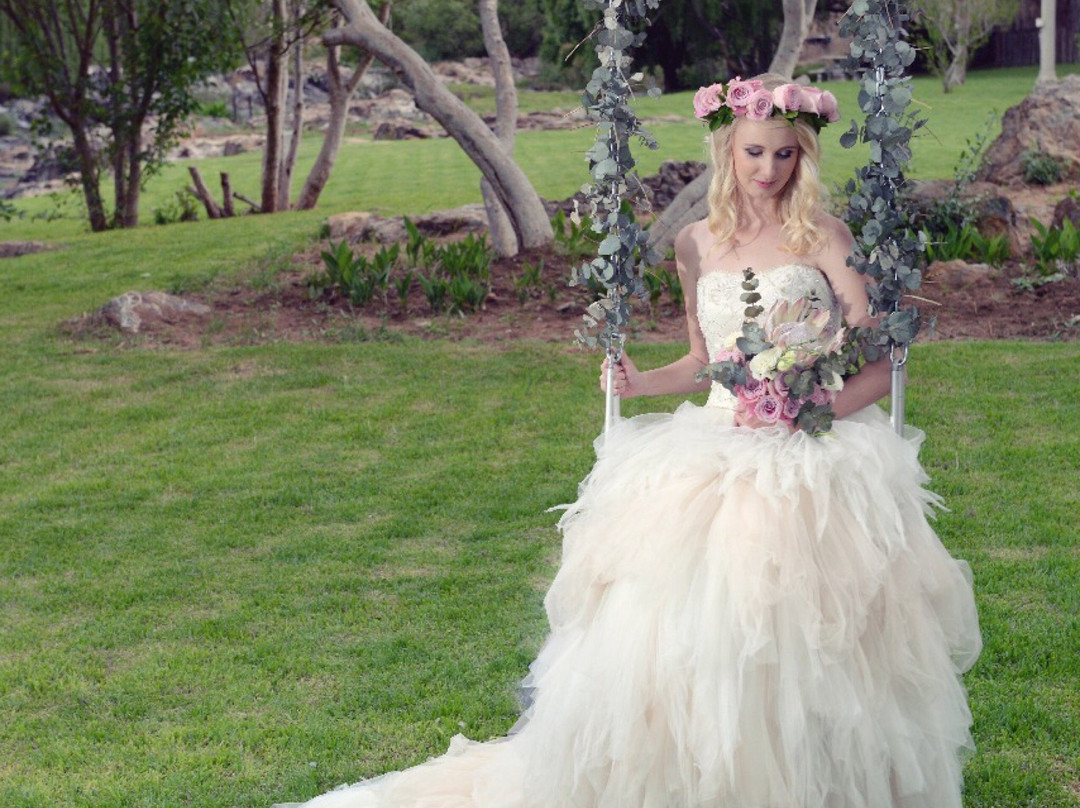 Twenty Three on Riverside主图