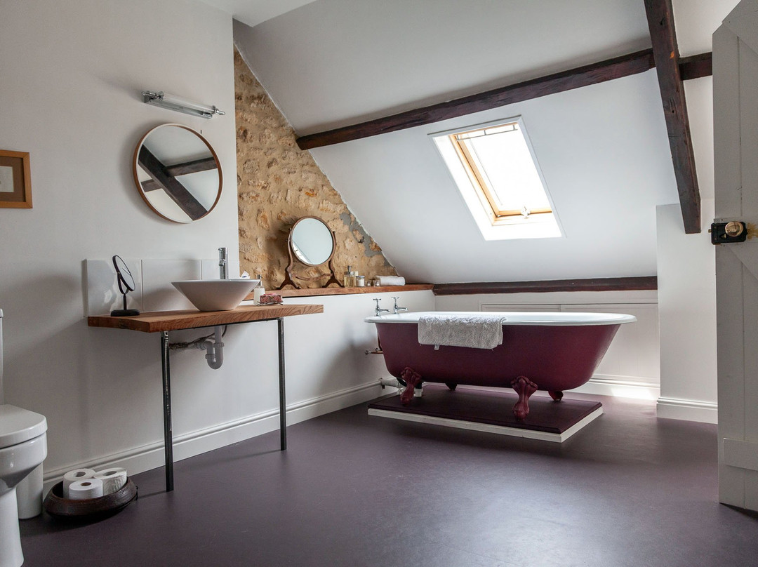 Newchester Farmhouse B&B主图