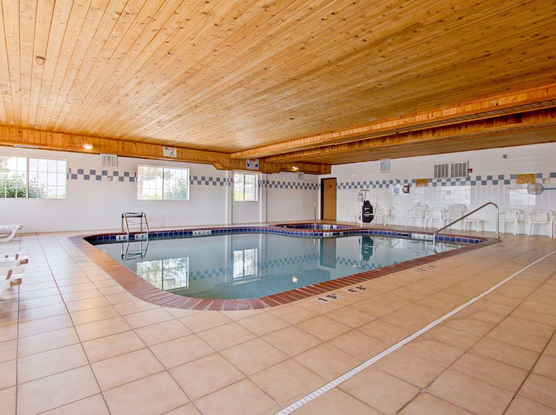 Best Western Firestone Inn & Suites主图