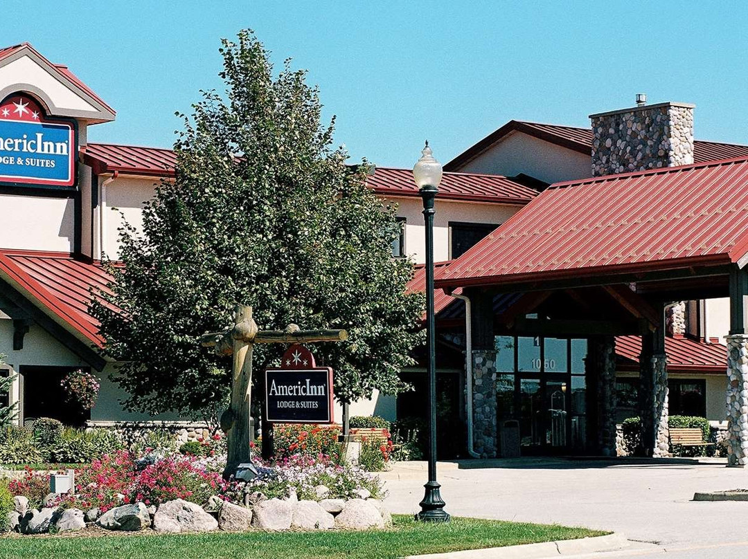 AmericInn by Wyndham Oswego主图