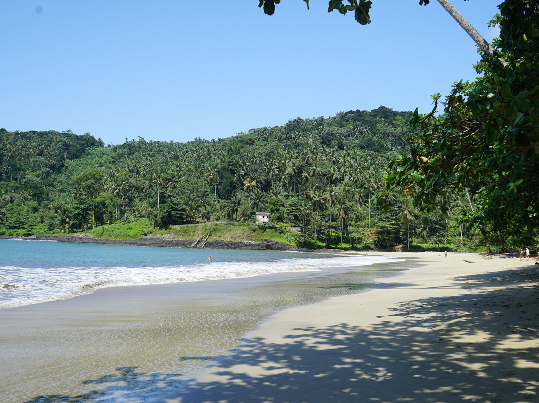 Praia Micondo景点图片