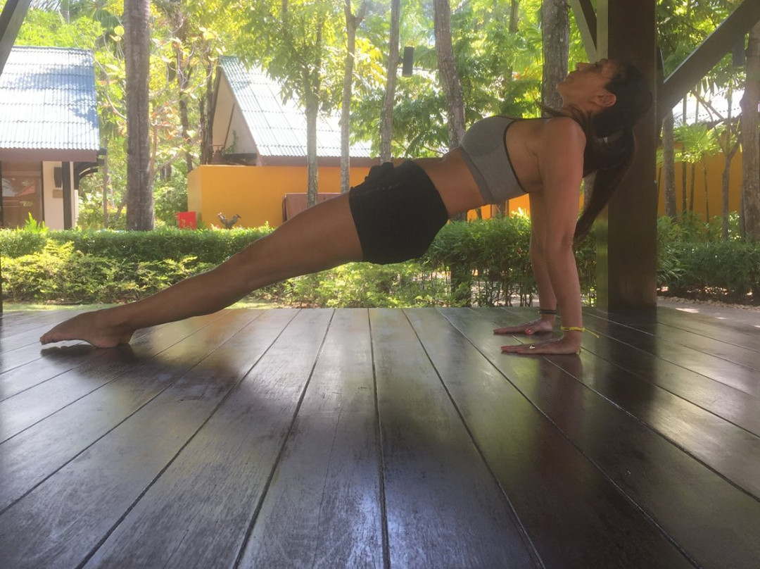 Plie Pilates Barre & Yoga Studio-马贝拉必去景点