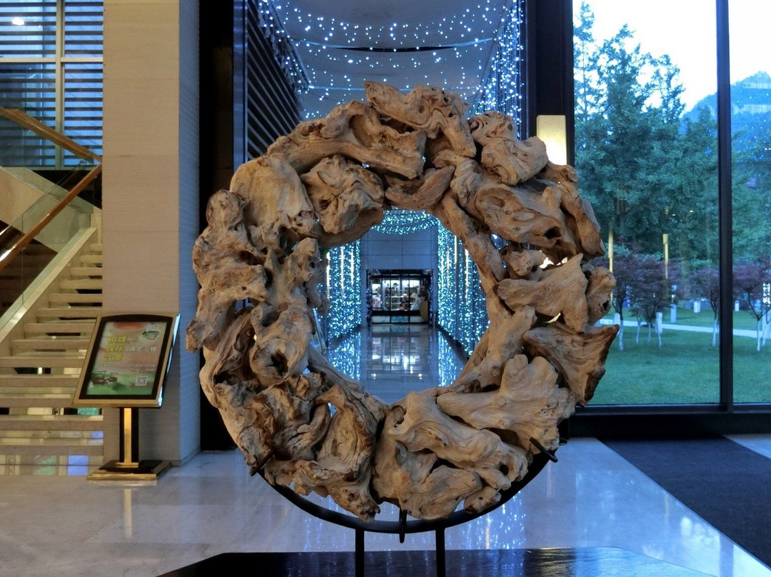 金佛山两江酒店主图