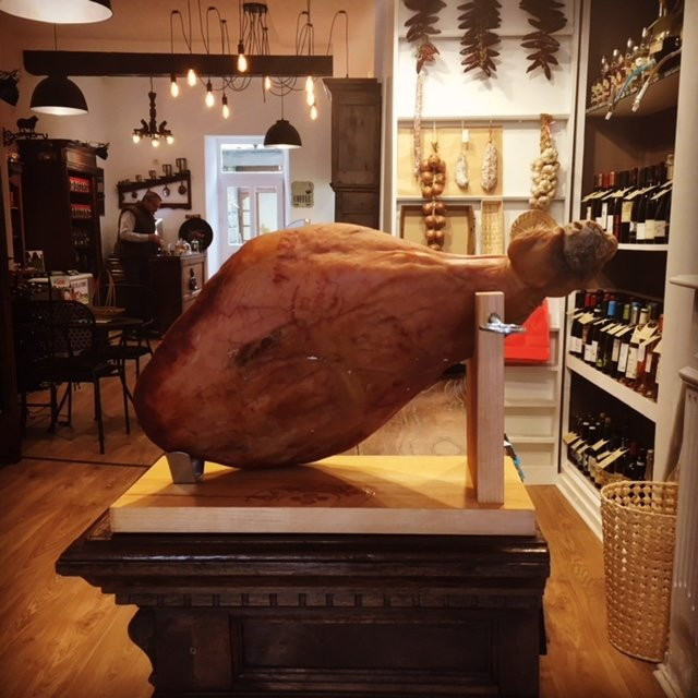 Epicerie Fine Saint-Yves景点图片