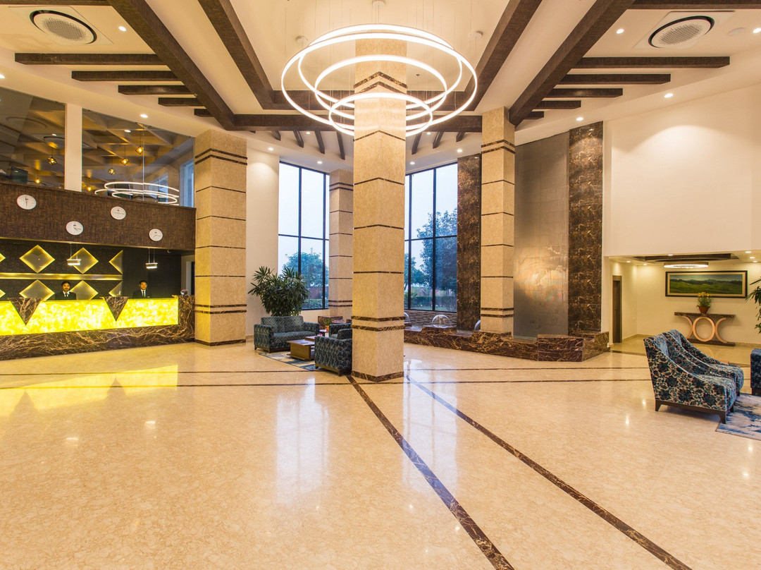 悉达多酒店主图