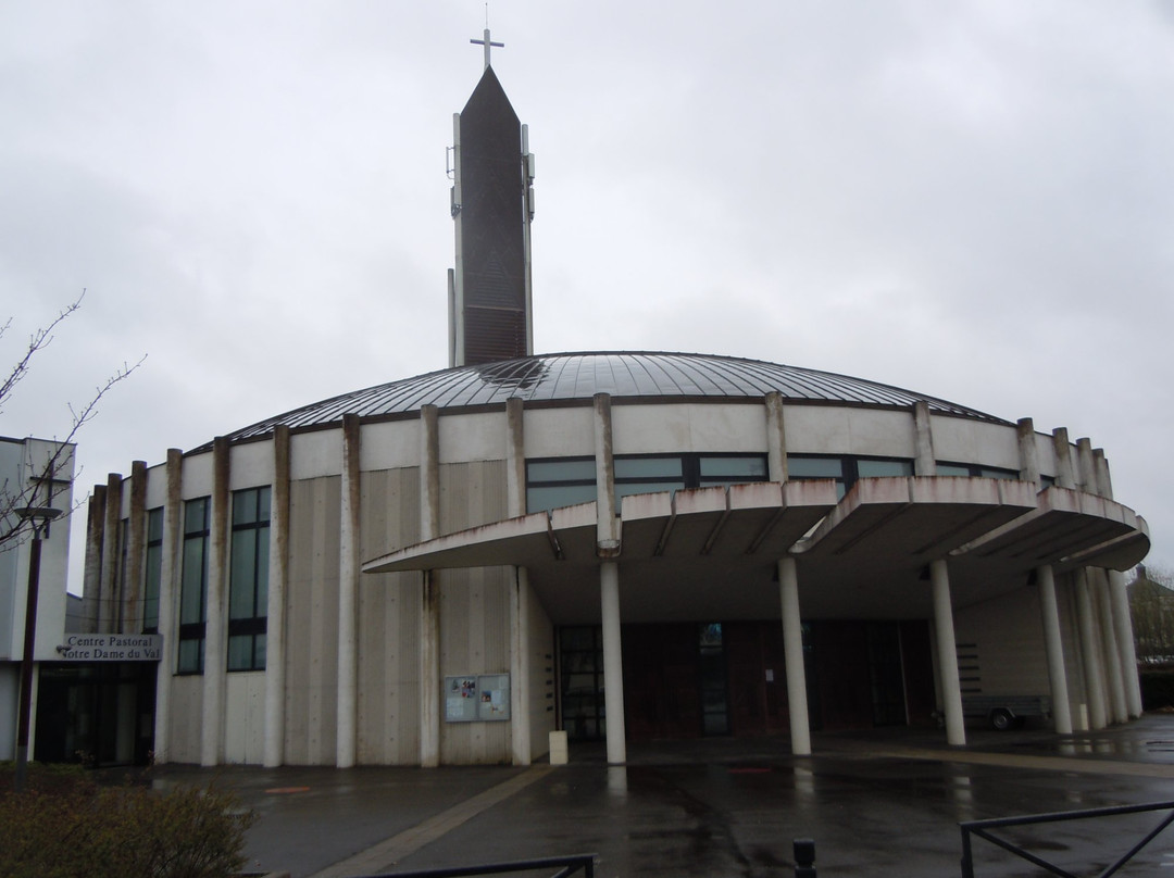 Église Notre Dame du Val景点图片