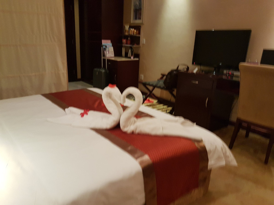 丰胜中州商务酒店主图