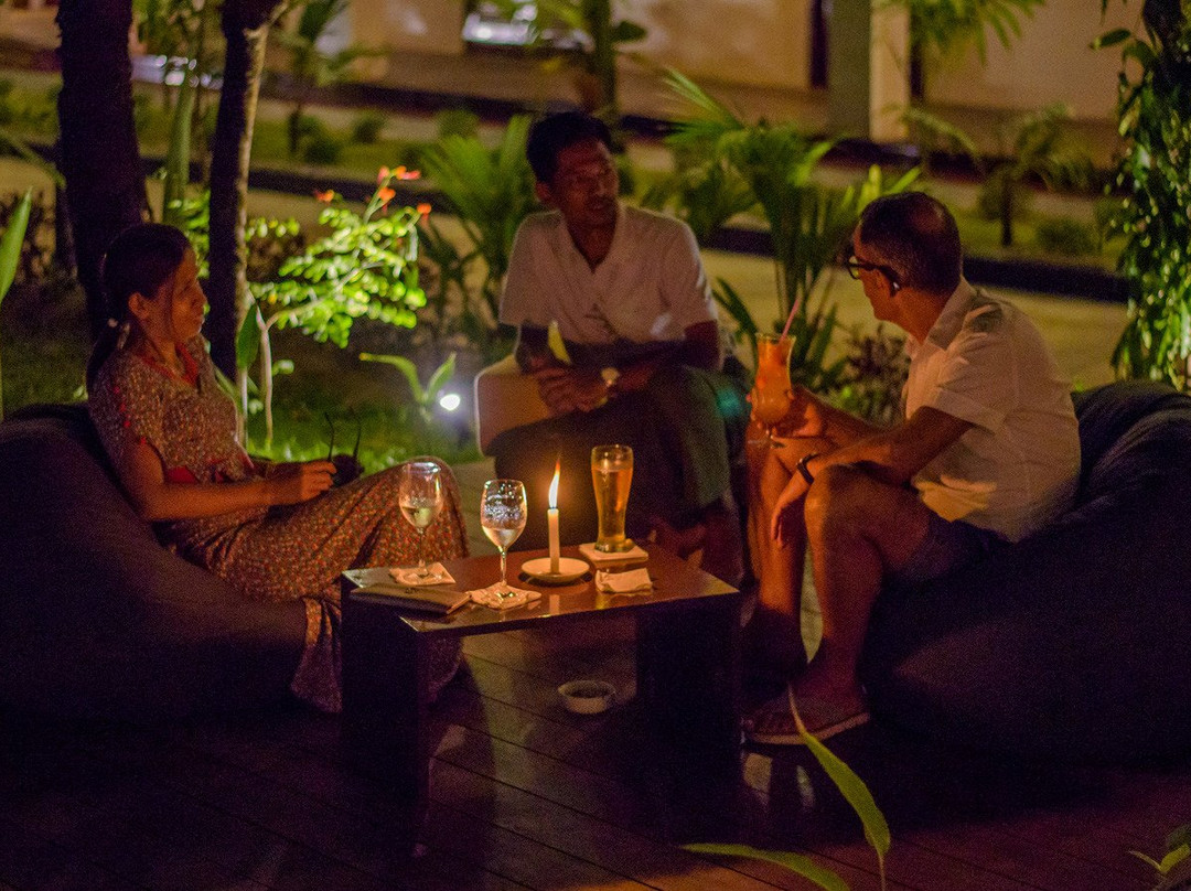 The Mandolis Hotel and Restaurant主图