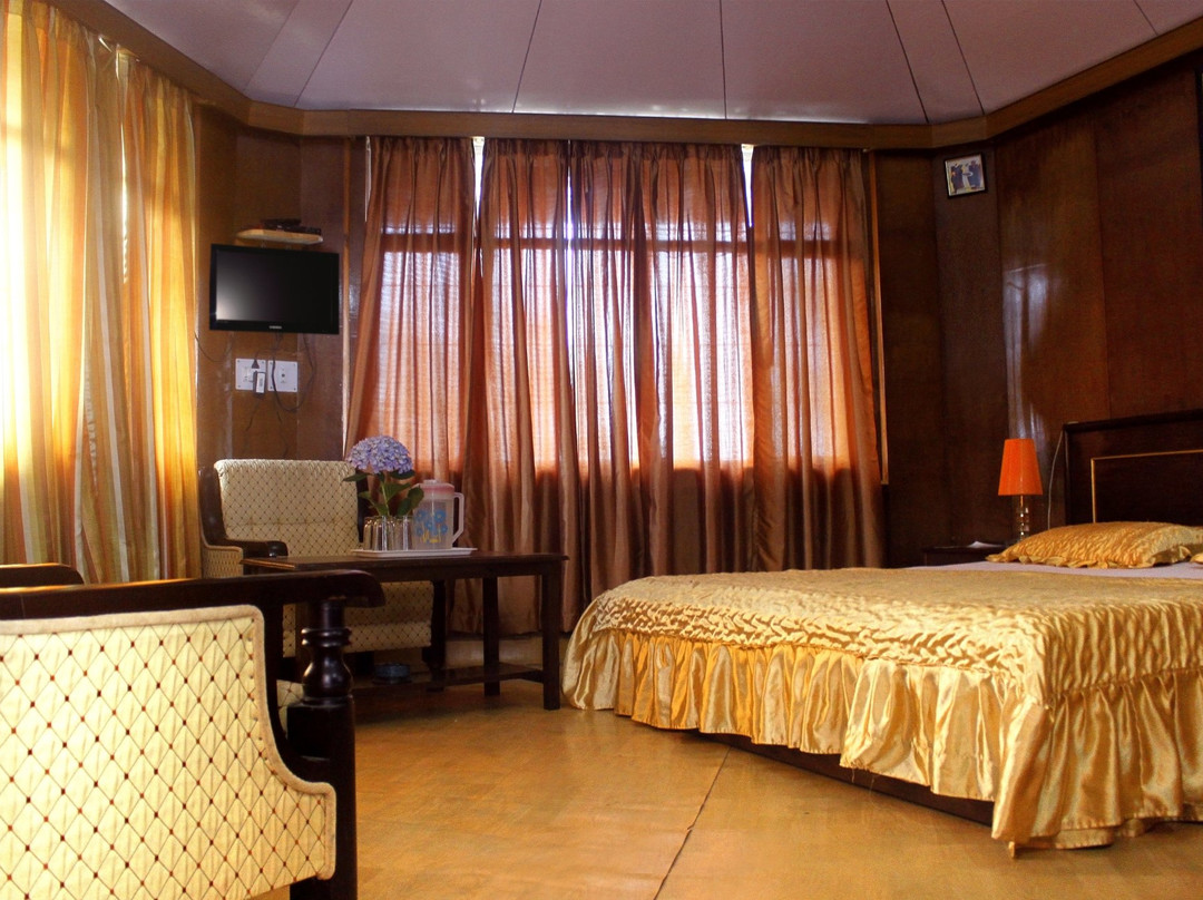 Hotel Himshikhar主图