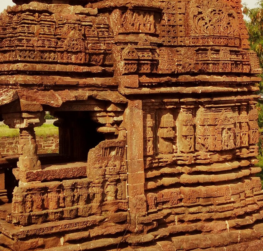 Gondeshwar Temple景点图片