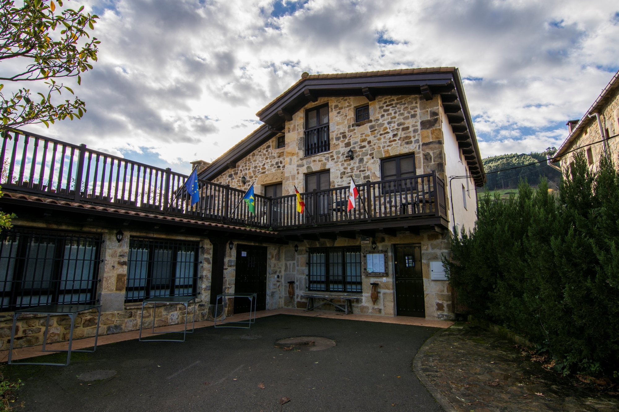 Posada y Apartamentos Trebuesto de Guriezo-浴室