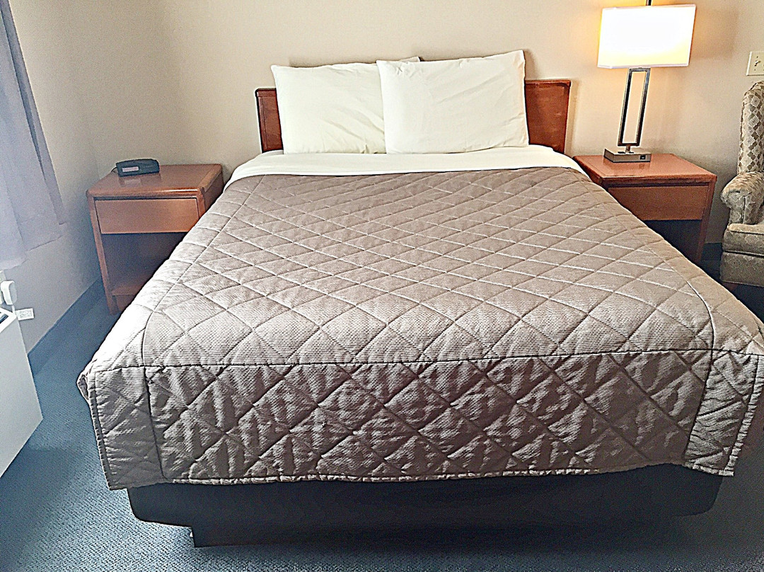 Coastal Inn Dartmouth主图