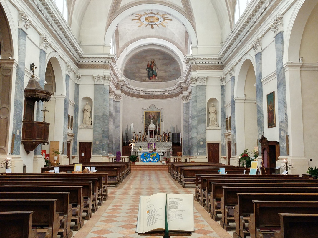 Chiesa San Zenone e Martino景点图片