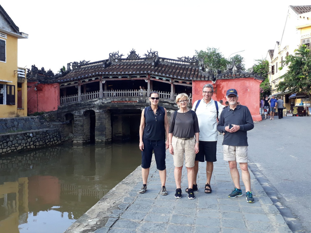 Essential Vietnam Tours景点图片