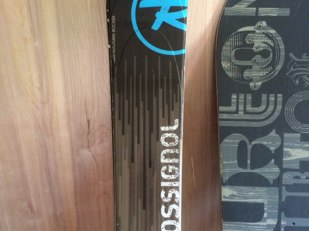 Border Ski Rental景点图片