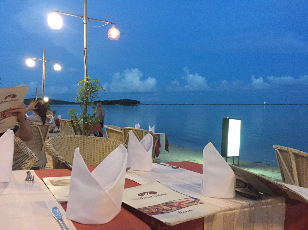 蒙天之家酒店主图