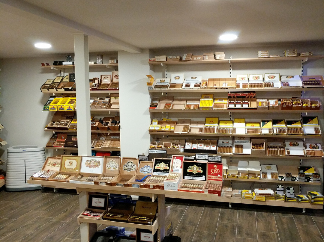 Whisky & Cigar Salon景点图片