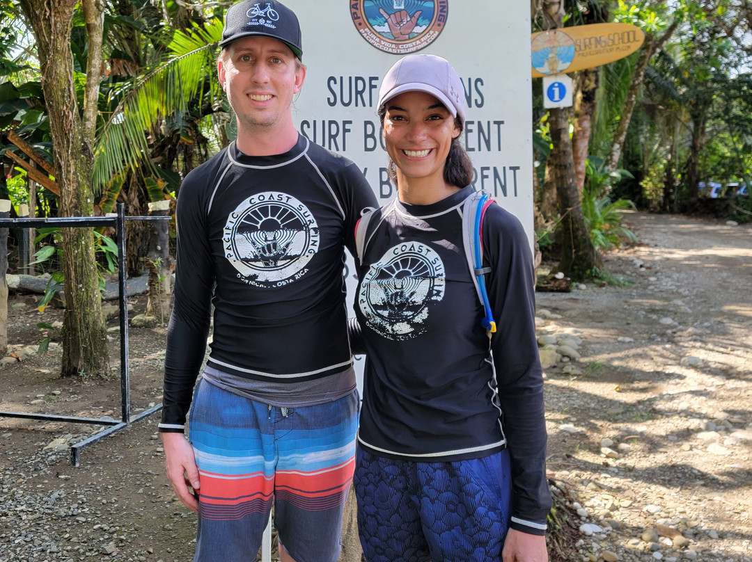 Pacific Coast Surf School-乌维塔必去景点